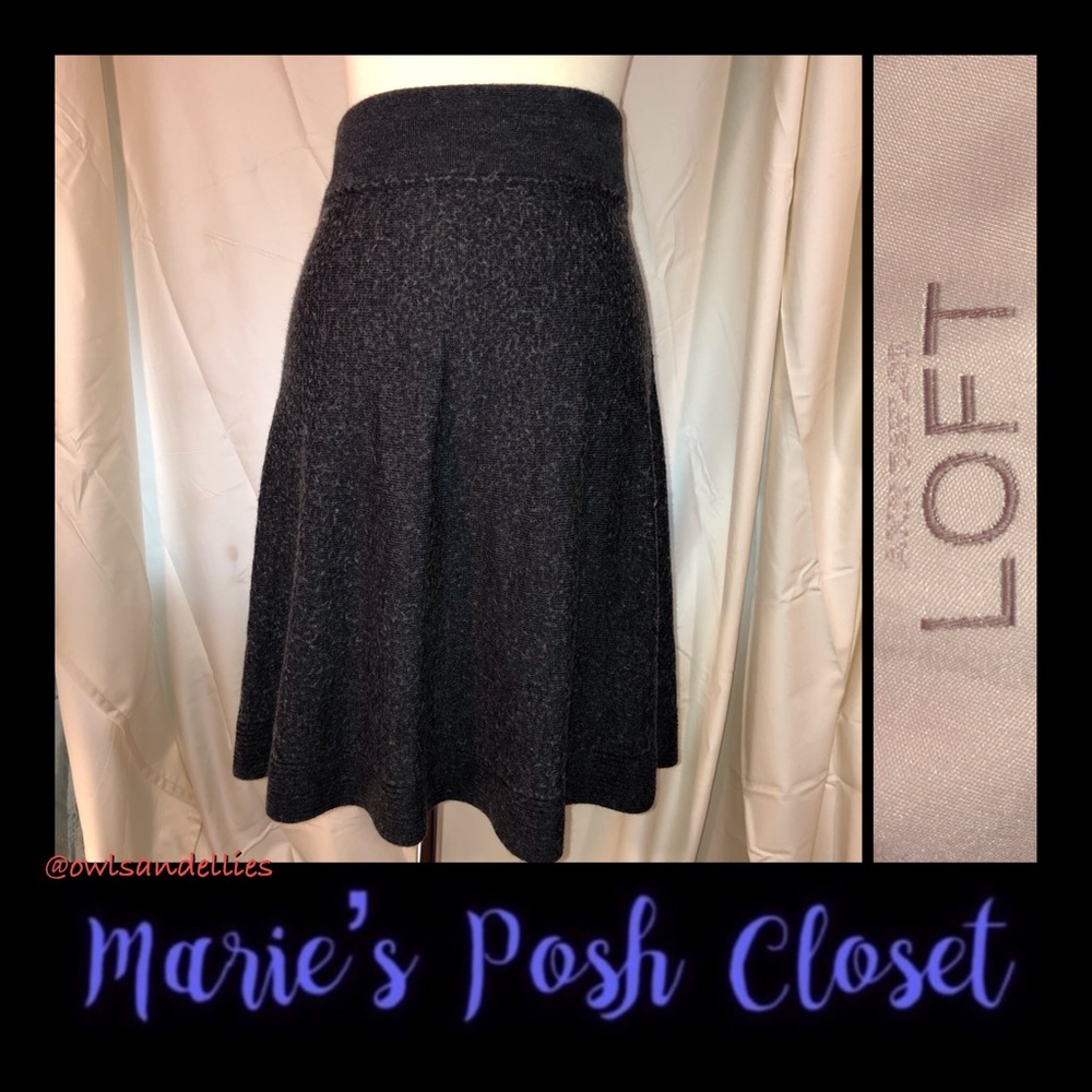Charcoal Gray Loft Full Skirt Size M
